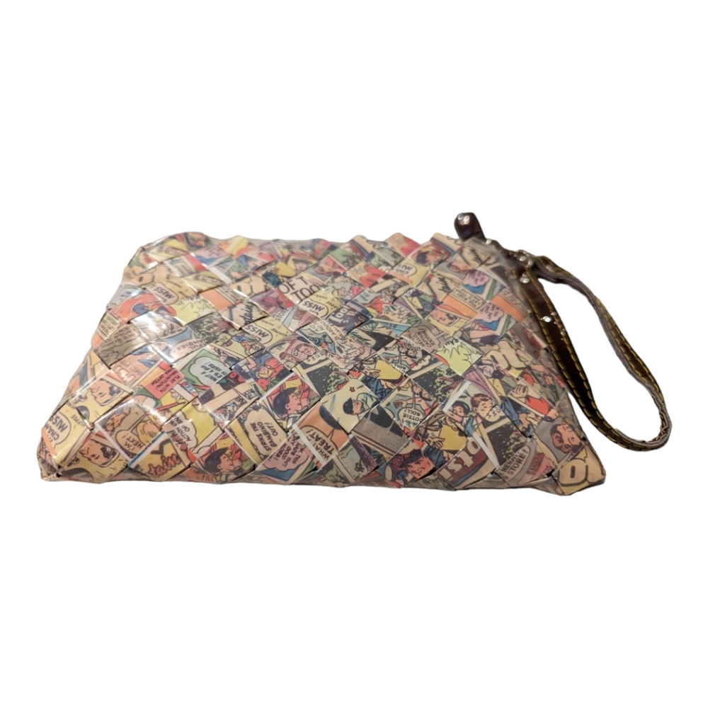 Nahui Ollin Captain Tootsie Comic Wristlet - Picture 3 of 6